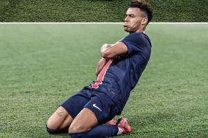 完美表演！19岁杜埃当选欧冠决赛全场最佳，本场比赛2射1传！